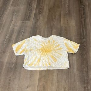 HOLLISTER yellow tie dye crop top Size S
